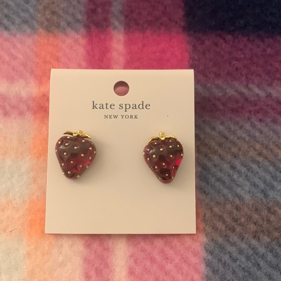 Nwt picnic perfect strawberry berry earrings